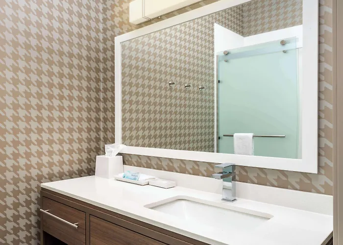 Hotel Home2 By Hilton Havasu
